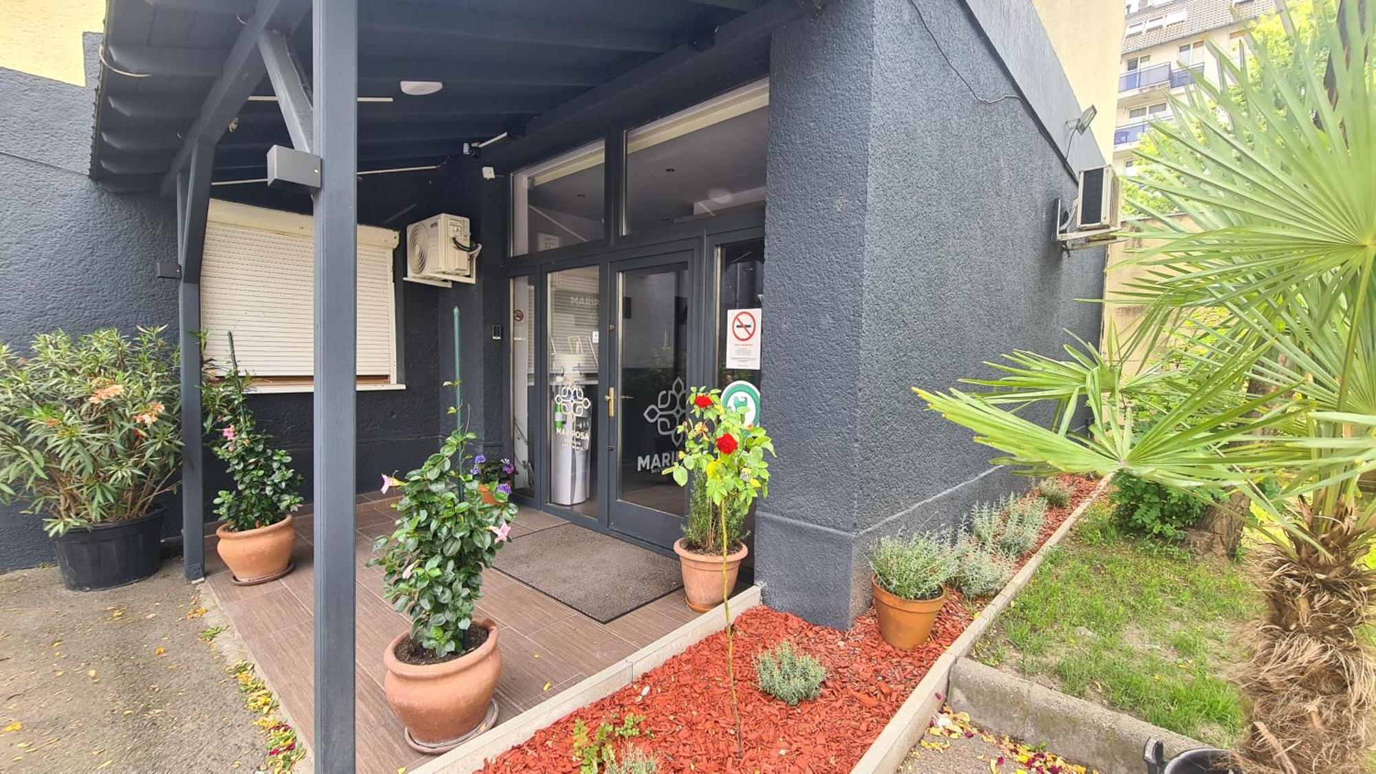 Mariposa Apartments บูดาเปสต์ ภายนอก รูปภาพ