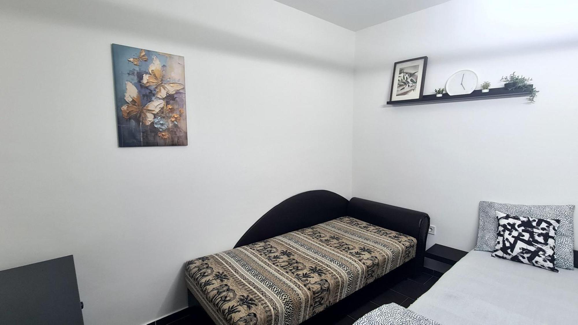 Mariposa Apartments บูดาเปสต์ ภายนอก รูปภาพ